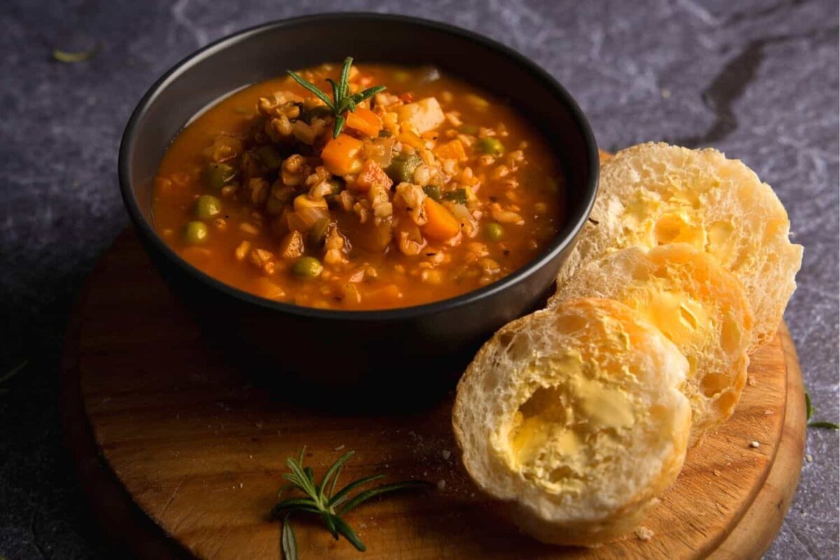 Hearty vegetable barley soup