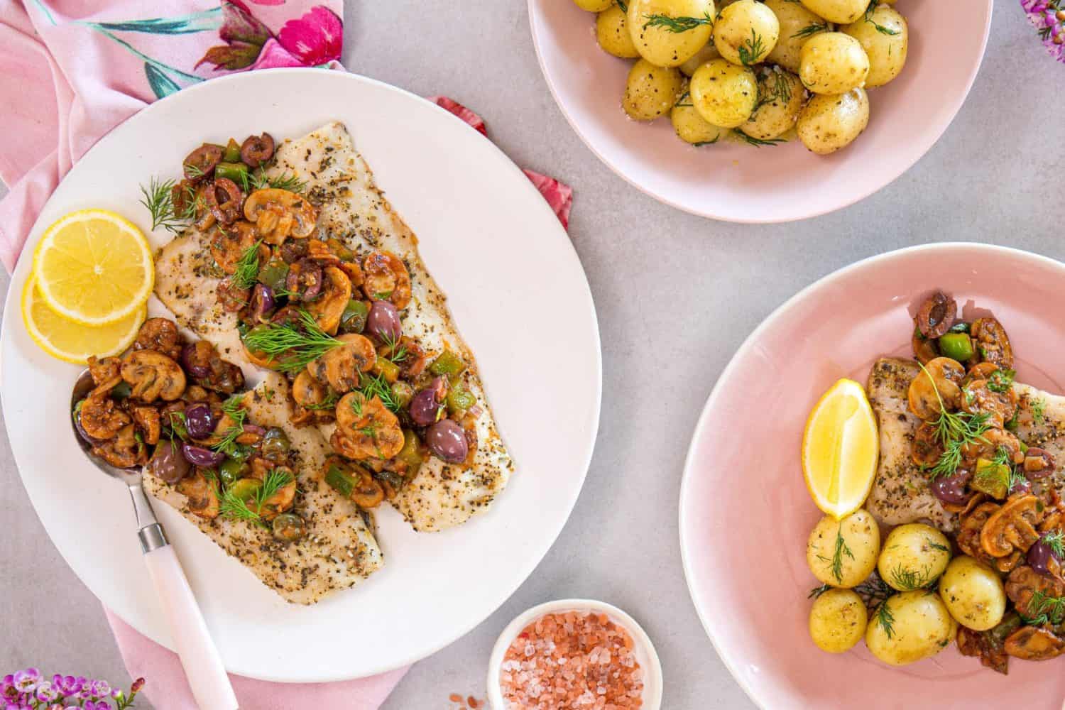 Baked fish with mushrooms